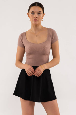 
                
                    Load image into Gallery viewer, Scoop Rib Knit Top
                
            