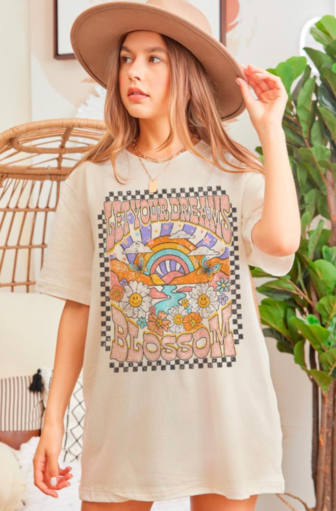 
                
                    Load image into Gallery viewer, Let Your Dreams Blossom Retro Oversized T Shirt
                
            