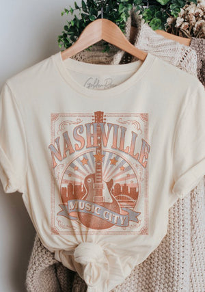 
                
                    Load image into Gallery viewer, Nashville Music City Retro Oversized T Shirt
                
            