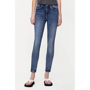 
                
                    Load image into Gallery viewer, Super Soft High Rise Ankle Skinny Jeans
                
            